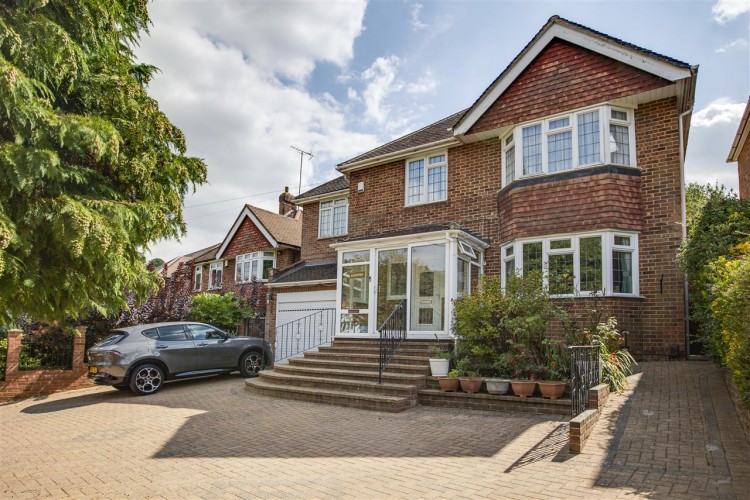 Images for The Ruffetts, South Croydon