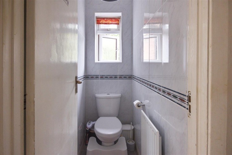 Images for The Ruffetts, South Croydon