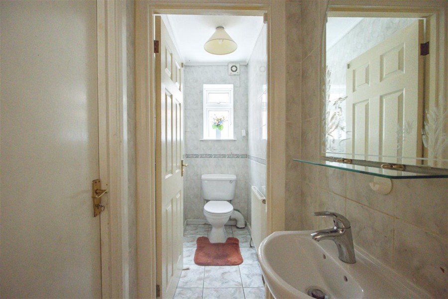 Images for The Ruffetts, South Croydon EAID:TT BID:JDE1