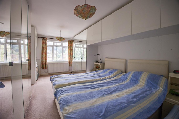 Images for The Ruffetts, South Croydon
