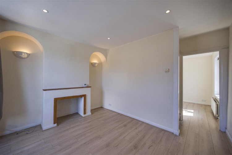 Images for St Peters Street, South Croydon