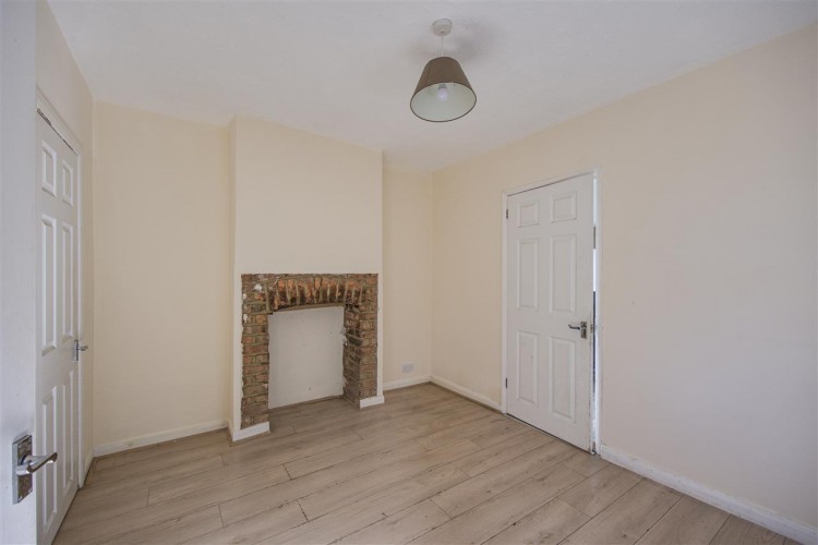 Images for St Peters Street, South Croydon