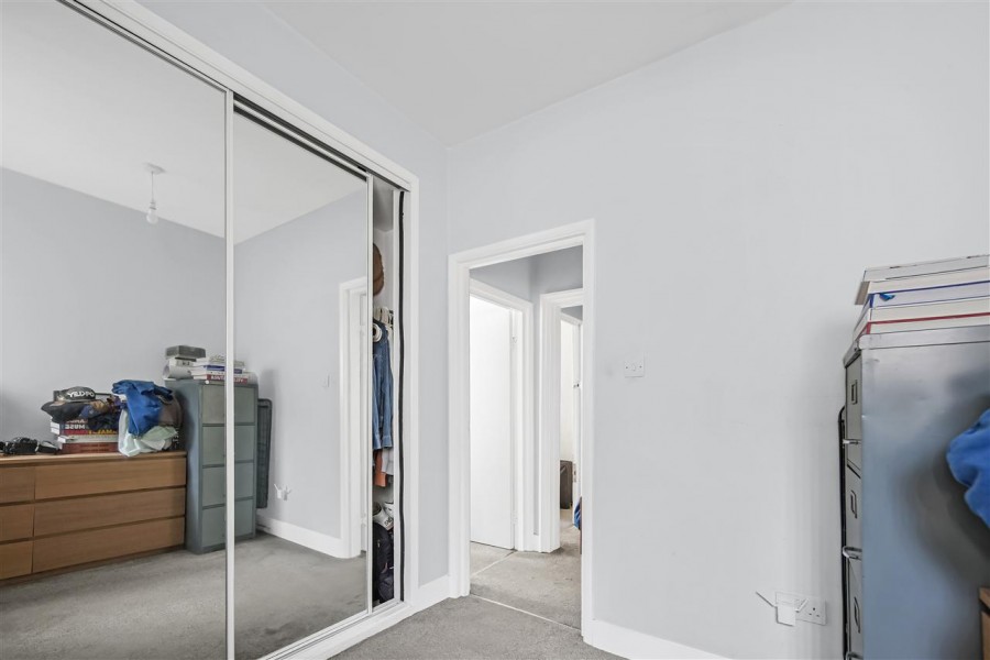 Images for Parsons Mead, Croydon EAID:TT BID:JDE1