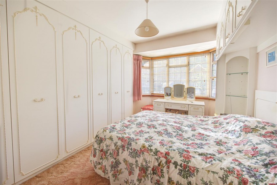 Images for Chestnut Grove, South Croydon EAID:TT BID:JDE1