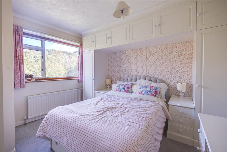 Images for Chestnut Grove, South Croydon EAID:TT BID:JDE1