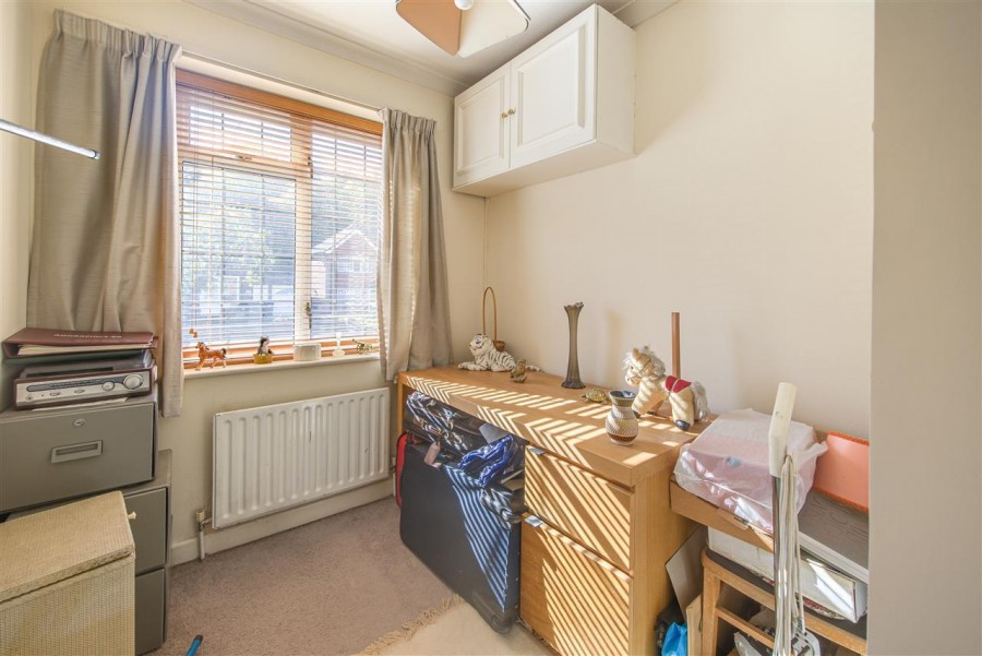 Images for Chestnut Grove, South Croydon EAID:TT BID:JDE1