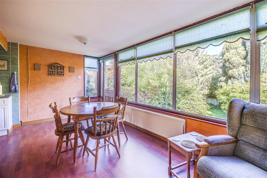 Images for Chestnut Grove, South Croydon EAID:TT BID:JDE1