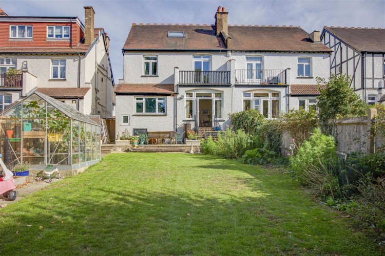 Images for Mayfield Road, South Croydon