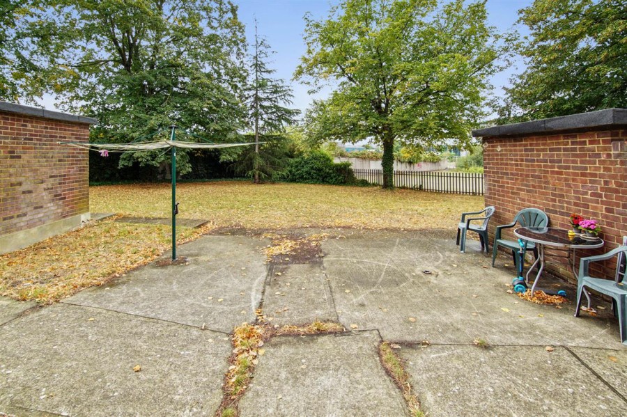 Images for Wellcome Avenue, Dartford EAID:TT BID:JDE1