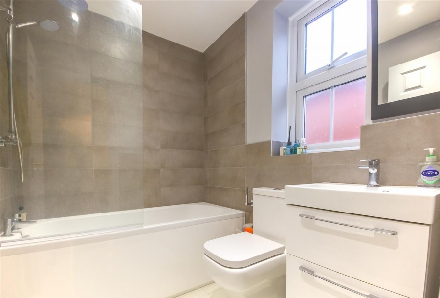 Images for Hamond Close, South Croydon EAID:TT BID:JDE1