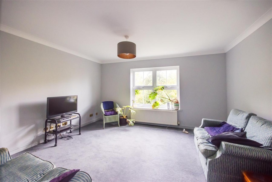 Images for Hamond Close, South Croydon EAID:TT BID:JDE1