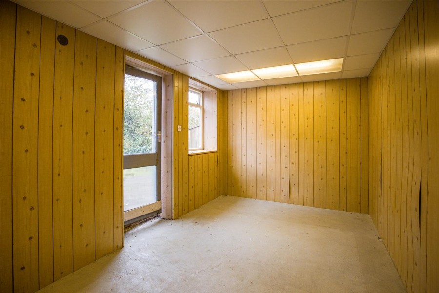 Images for Hollingsworth Road, Croydon EAID:TT BID:JDE1