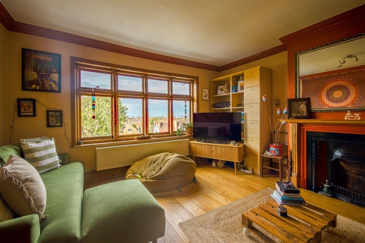 Images for Beechwood Road, South Croydon