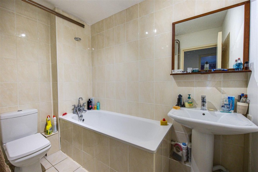 Images for Barham Court, 8-10 Barham Road, South Croydon EAID:TT BID:JDE1