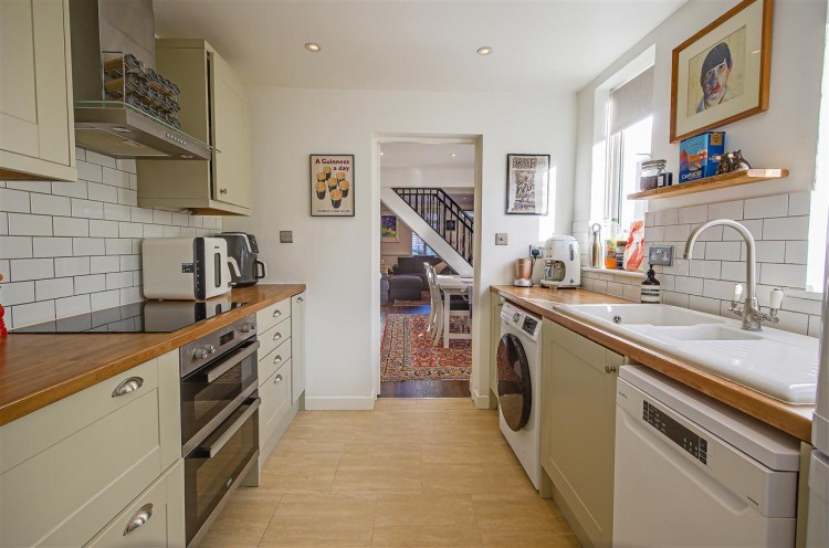 Images for Helder Street, South Croydon