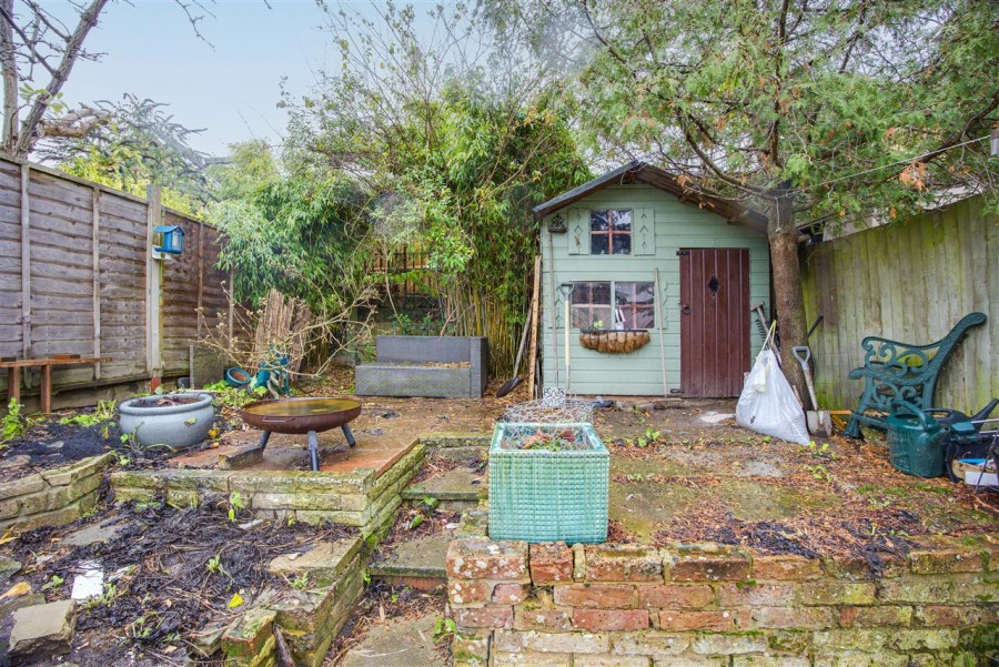 Images for Bynes Road, South Croydon EAID:TT BID:JDE1