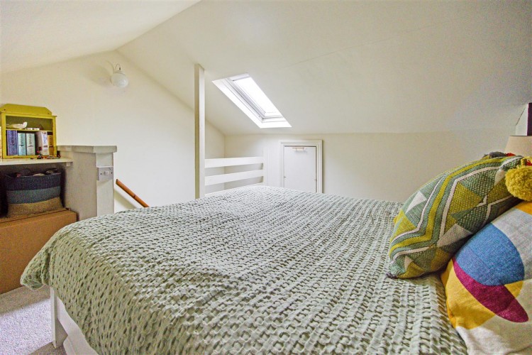 Images for Bynes Road, South Croydon