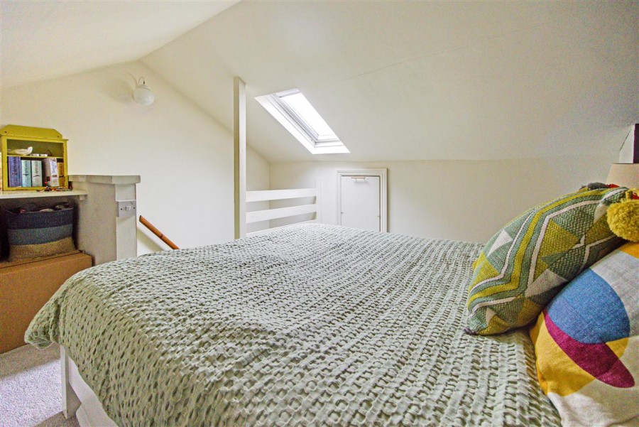 Images for Bynes Road, South Croydon EAID:TT BID:JDE1