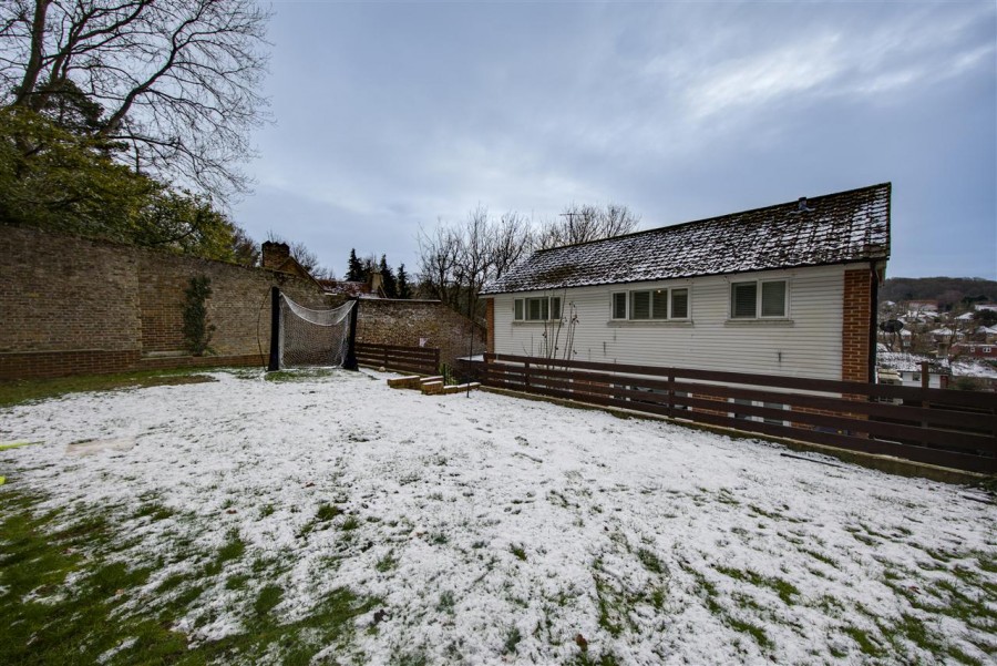 Images for Hollingsworth Road, South Croydon EAID:TT BID:JDE1