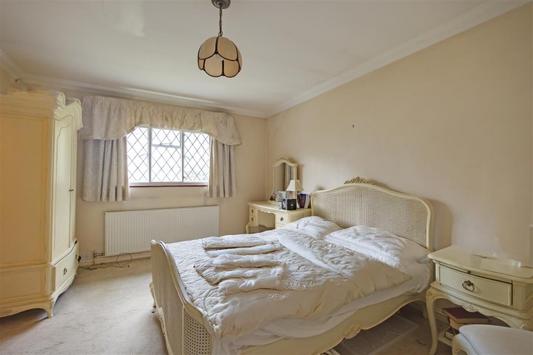 Images for Ballards Way, Croydon