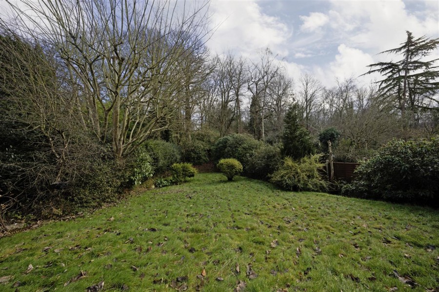 Images for Ballards Way, Croydon EAID:TT BID:JDE1