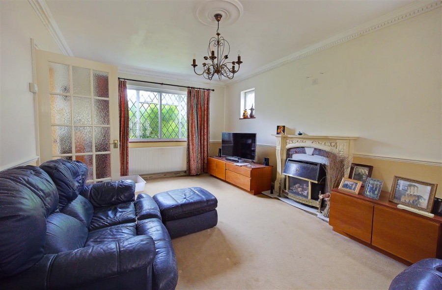 Images for Ballards Way, Croydon EAID:TT BID:JDE1