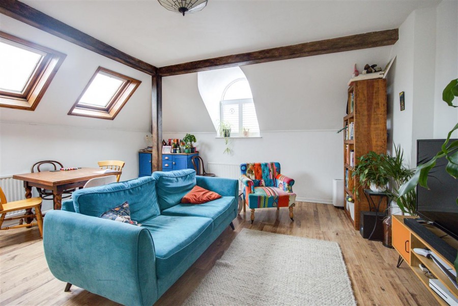 Images for Birdhurst Road,, South Croydon EAID:TT BID:JDE1