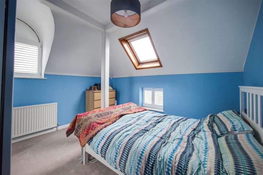 Images for Birdhurst Road,, South Croydon EAID:TT BID:JDE1