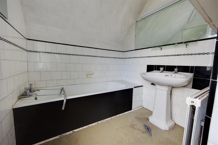 Images for Ballards Way, Croydon