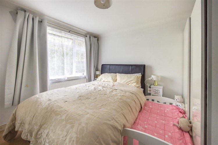 Images for Greendale Court, South Croydon