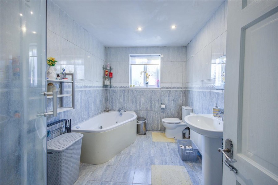 Images for Southbridge Road, Croydon EAID:TT BID:JDE1