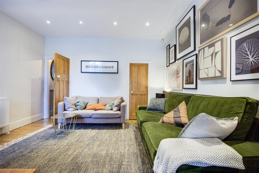 Images for Selsdon Road, South Croydon EAID:TT BID:JDE1