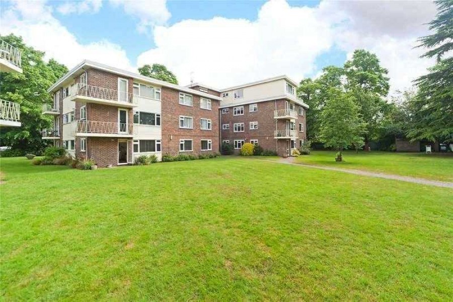 Images for Bramleyhyrst, 29 Bramley Hill, Croydon EAID:TT BID:JDE1