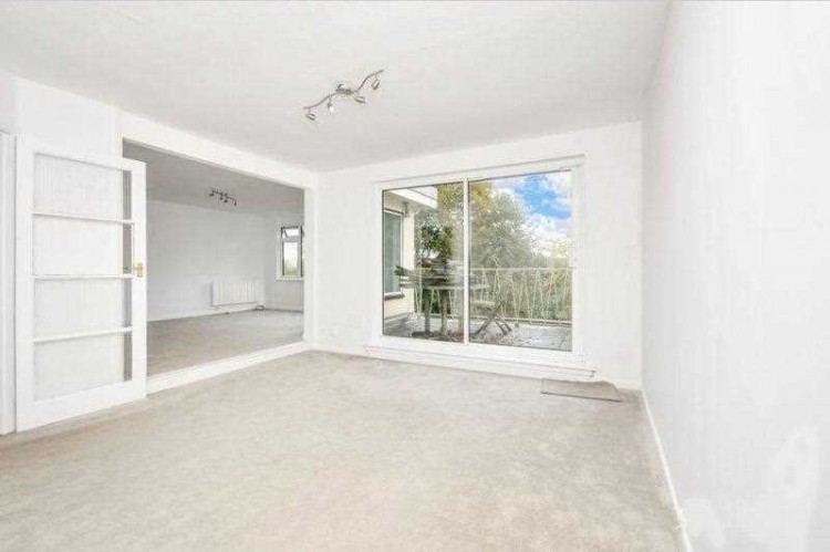 Images for Bramleyhyrst, 29 Bramley Hill, Croydon