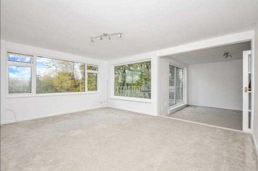 Images for Bramleyhyrst, 29 Bramley Hill, Croydon EAID:TT BID:JDE1