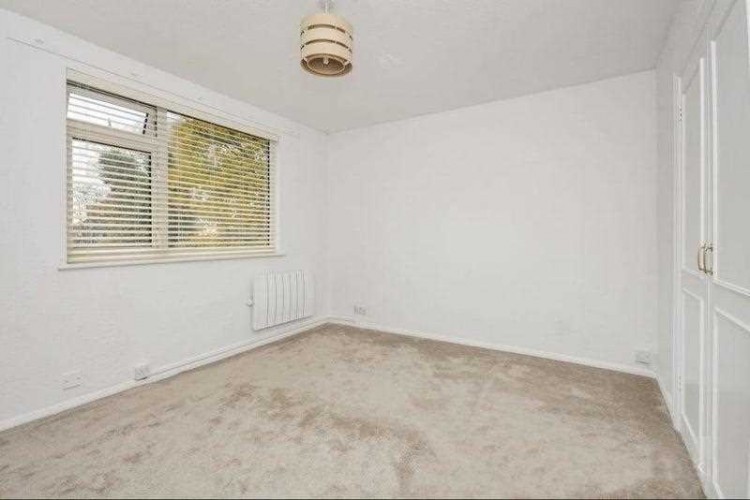 Images for Bramleyhyrst, 29 Bramley Hill, Croydon