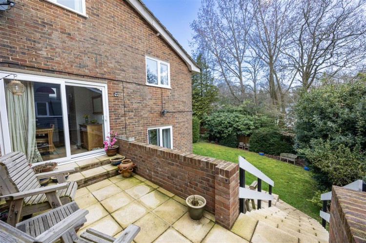 Images for Hollingsworth Road, Croydon