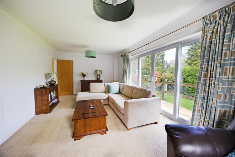 Images for Hollingsworth Road, Croydon