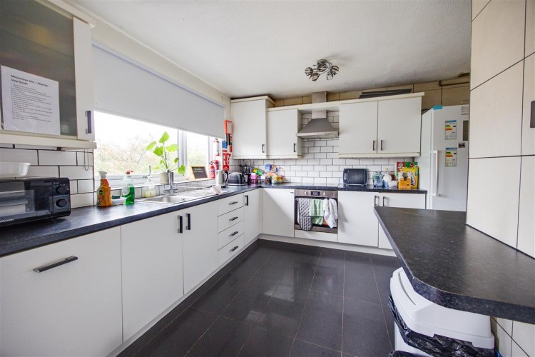 Images for Hartscroft Linton Glade, Forestdale, Croydon