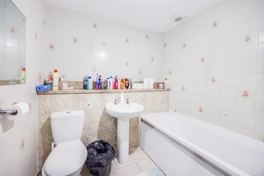 Images for Hartscroft Linton Glade, Forestdale, Croydon EAID:TT BID:JDE1