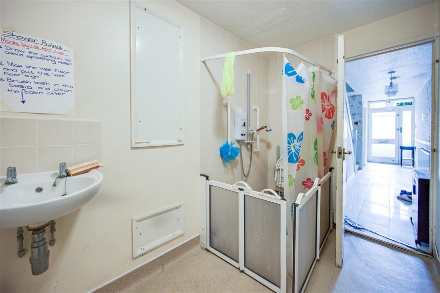 Images for Hartscroft Linton Glade, Forestdale, Croydon EAID:TT BID:JDE1