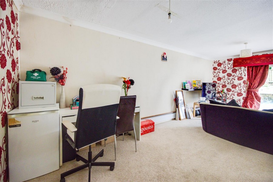 Images for Hartscroft Linton Glade, Forestdale, Croydon EAID:TT BID:JDE1