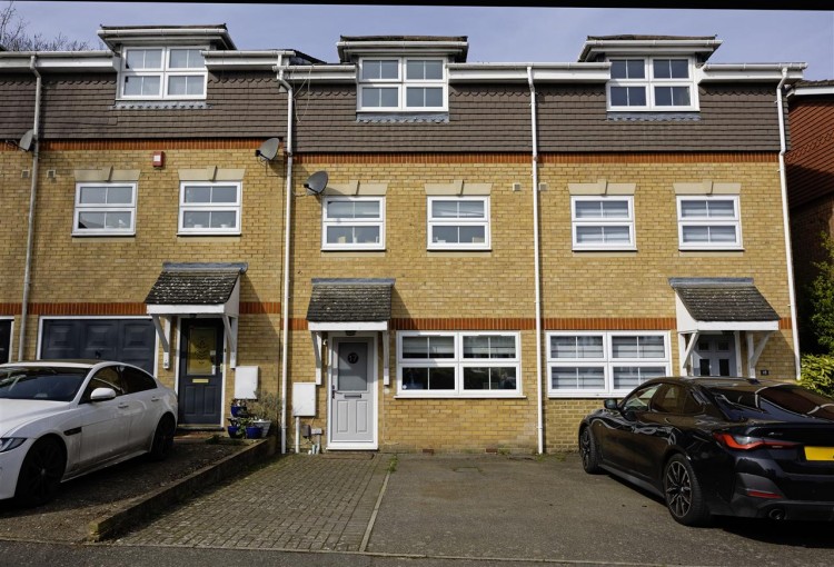 Images for Hamond Close, South Croydon