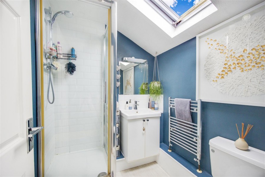 Images for Hamond Close, South Croydon EAID:TT BID:JDE1