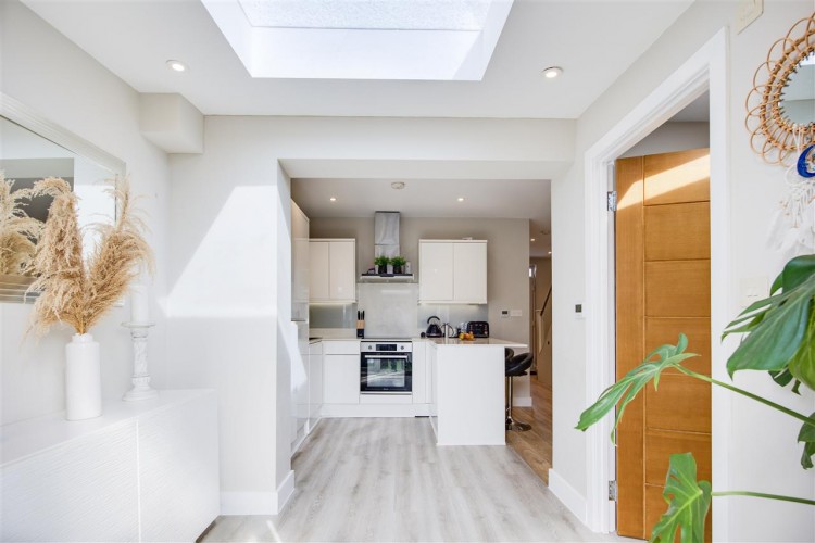 Images for Rochford Way, Croydon