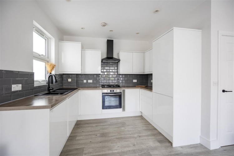 Images for Blenheim Park Road, Croydon