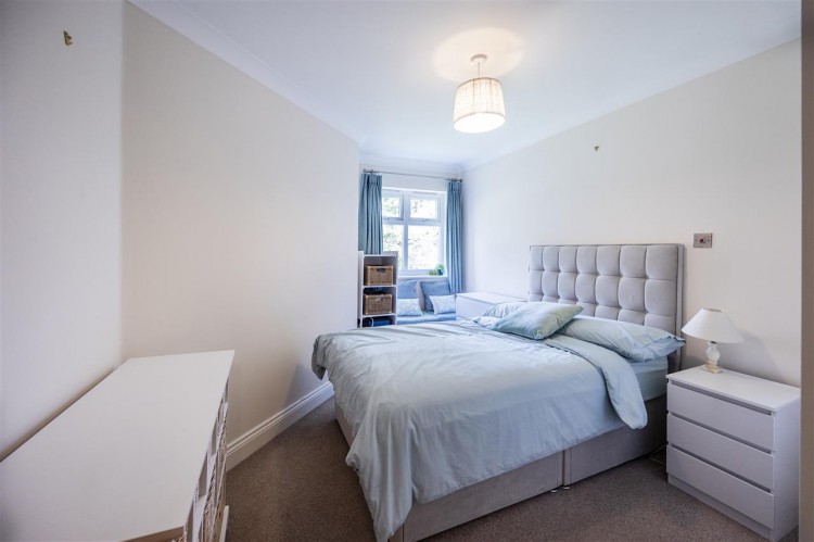 Images for Wren Court, 303 Limpsfield Road, Warlingham