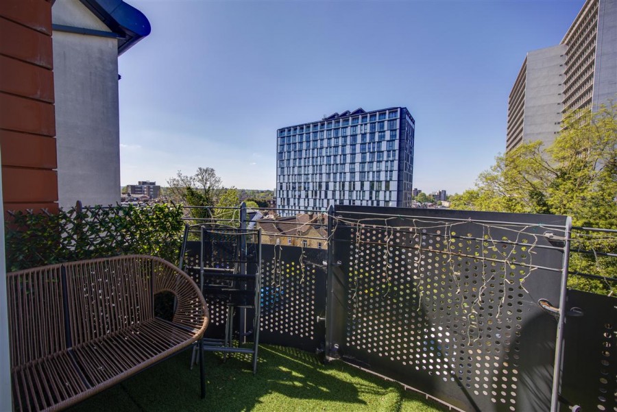 Images for Park Lane, Croydon EAID:TT BID:JDE1