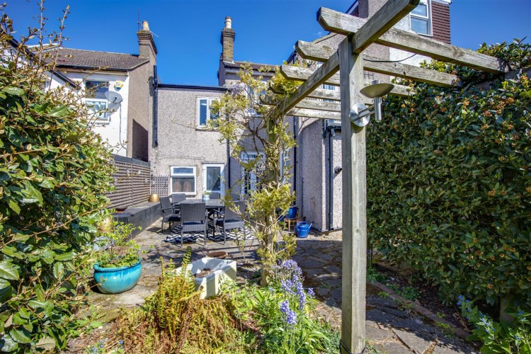 Images for Newark Road, South Croydon