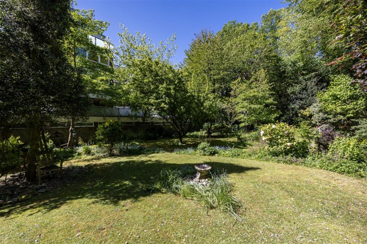 Images for Sheridan Court, 99 Coombe Road, Croydon